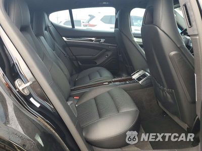 Zdjęcie 10 z 12 samochodu: 2016 PORSCHE PANAMERA TURBO VIN:WP0AC2A7XGL070276 - miniatura