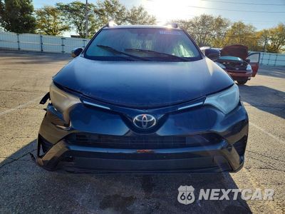 Piąte zdjęcie samochodu w środku: 2018 TOYOTA RAV4 LE VIN:2T3BFREVXJW760434 - miniatura