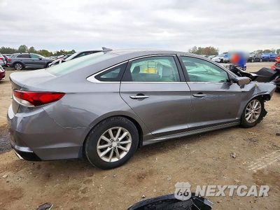 Trzecie zdjęcie samochodu z tyłu: 2019 HYUNDAI SONATA SE VIN:5NPE24AF3KH808715 - miniatura