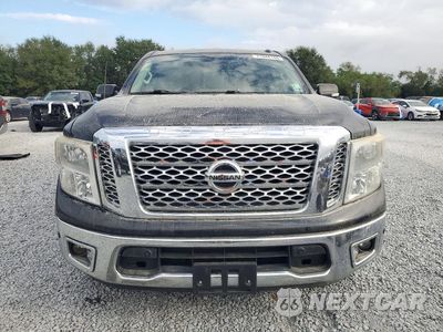 Piąte zdjęcie samochodu w środku: 2017 NISSAN TITAN S VIN:1N6AA1E65HN551413 - miniatura