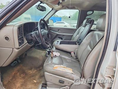 Zdjęcie 7 z 12 samochodu: 2006 CHEVROLET SILVERADO K3500 VIN:1GCJK33D76F221549 - miniatura