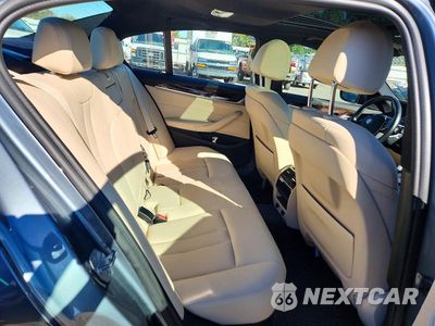 Zdjęcie 10 z 12 samochodu: 2018 BMW 530 XI VIN:WBAJA7C5XJWC75004 - miniatura