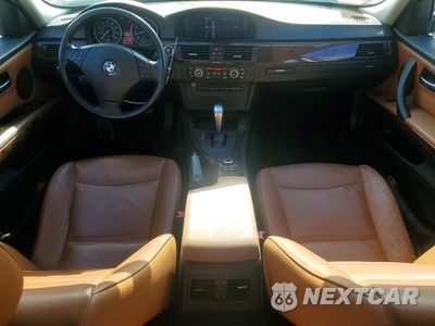 Zdjęcie 8 z 12 samochodu: 2011 BMW 328 XI VIN:WBAPK7C50BA820081 - miniatura