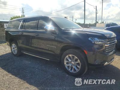 Czwarte zdjęcie samochodu z boku: 2023 CHEVROLET SUBURBAN C1500 PREMIER VIN:1GNSCFKD9PR167019 - miniatura