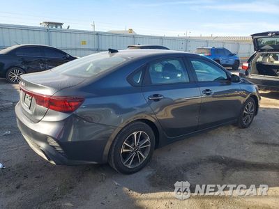 Trzecie zdjęcie samochodu z tyłu: 2024 KIA FORTE LXS VIN:3KPF24AD2RE767138 - miniatura