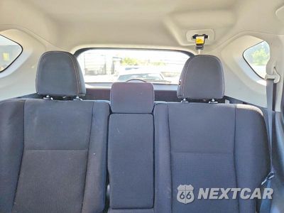 Zdjęcie 10 z 14 samochodu: 2015 TOYOTA RAV4 XLE VIN:2T3RFREV5FW362828 - miniatura