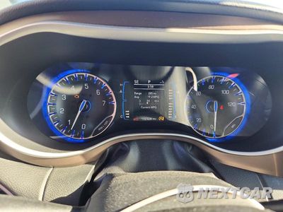 Zdjęcie 9 z 13 samochodu: 2019 CHRYSLER PACIFICA TOURING L VIN:2C4RC1BG7KR575641 - miniatura