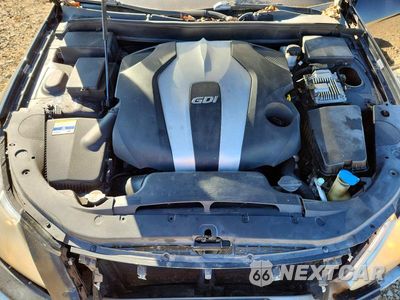 Zdjęcie 11 z 12 samochodu: 2012 HYUNDAI GENESIS 3.8L VIN:KMHGC4DD6CU166400 - miniatura
