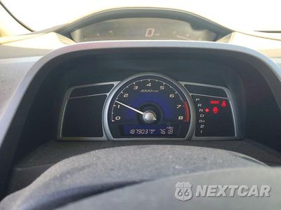 Zdjęcie 9 z 13 samochodu: 2007 HONDA CIVIC EX VIN:1HGFA16807L116321 - miniatura