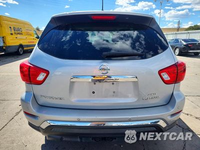Zdjęcie 6 z 13 samochodu: 2017 NISSAN PATHFINDER PLATINUM VIN:5N1DR2MM9HC646286 - miniatura