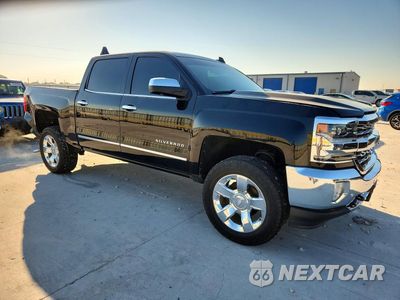 Czwarte zdjęcie samochodu z boku: 2018 CHEVROLET SILVERADO C1500 LTZ VIN:3GCPCSEC0JG207988 - miniatura