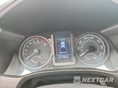Zdjęcie 9 z 12 samochodu: 2019 TOYOTA TACOMA SR V6 VIN:5TFCZ5AN1KX179153 - miniatura