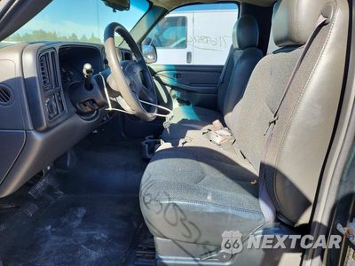 Zdjęcie 7 z 12 samochodu: 2005 CHEVROLET SILVERADO C1500 VIN:1GCEC14X75Z219874 - miniatura