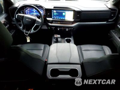 Zdjęcie 8 z 13 samochodu: 2025 CHEVROLET SILVERADO K1500 RST VIN:2GCUKEEDXS1167915 - miniatura