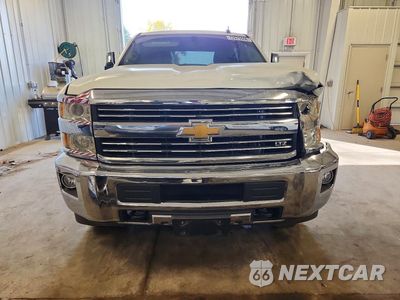 Piąte zdjęcie samochodu w środku: 2016 CHEVROLET SILVERADO K2500 HEAVY DUTY LT VIN:1GC1KVEG7GF287801 - miniatura
