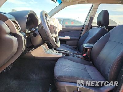 Zdjęcie 7 z 13 samochodu: 2010 SUBARU FORESTER 2.5X PREMIUM VIN:JF2SH6CC4AH776615 - miniatura