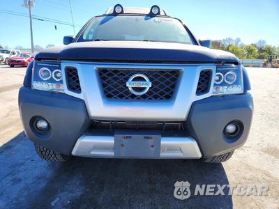 Piąte zdjęcie samochodu w środku: 2015 NISSAN XTERRA X/S/PRO-4X VIN:5N1AN0NW6FN656049 - miniatura