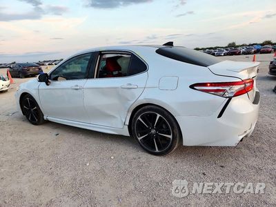 Drugie zdjęcie samochodu z przodu: 2020 TOYOTA CAMRY XSE VIN:4T1K61AK0LU986569 - miniatura