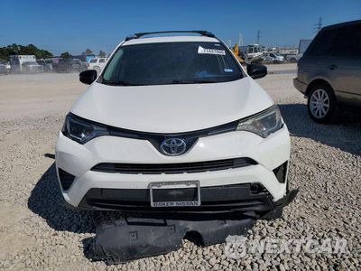 Piąte zdjęcie samochodu w środku: 2016 TOYOTA RAV4 LE VIN:JTMZFREV9GJ091482 - miniatura