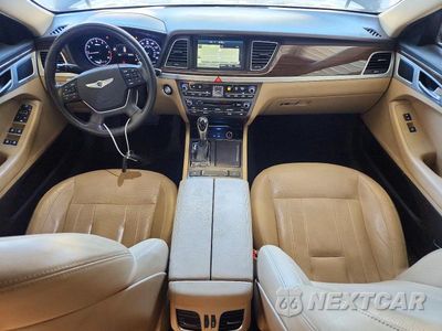 Zdjęcie 8 z 12 samochodu: 2016 HYUNDAI GENESIS 3.8L VIN:KMHGN4JE2GU126280 - miniatura