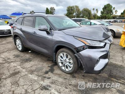 Czwarte zdjęcie samochodu z boku: 2023 TOYOTA HIGHLANDER HYBRID LIMITED VIN:5TDXBRCH8PS574660 - miniatura