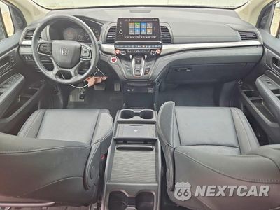 Zdjęcie 8 z 13 samochodu: 2025 HONDA ODYSSEY EXL VIN:5FNRL6H68SB084843 - miniatura