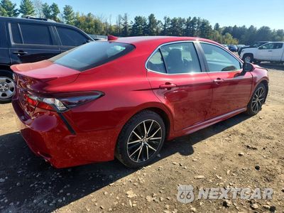 Trzecie zdjęcie samochodu z tyłu: 2021 TOYOTA CAMRY SE VIN:4T1G11AK2MU404333 - miniatura
