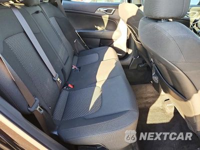 Zdjęcie 10 z 12 samochodu: 2026 KIA SPORTAGE S VIN:KNDPUDDG6T7274123 - miniatura