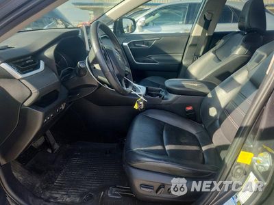 Zdjęcie 7 z 13 samochodu: 2021 TOYOTA RAV4 XLE PREMIUM VIN:2T3A1RFV6MW231608 - miniatura