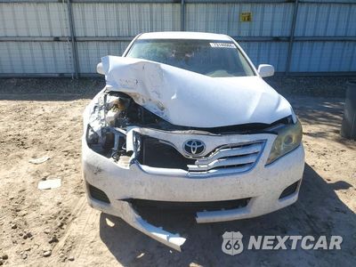 Piąte zdjęcie samochodu w środku: 2011 TOYOTA CAMRY LE VIN:4T1BF3EK0BU753084 - miniatura