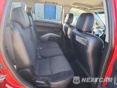 Zdjęcie 11 z 13 samochodu: 2009 MITSUBISHI OUTLANDER SE VIN:JA4MT31W29Z002994 - miniatura