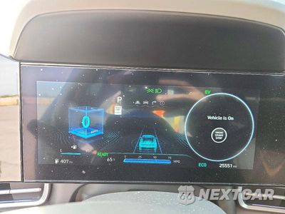 Zdjęcie 9 z 12 samochodu: 2024 HYUNDAI ELANTRA BLUE VIN:KMHLM4DJXRU113323 - miniatura