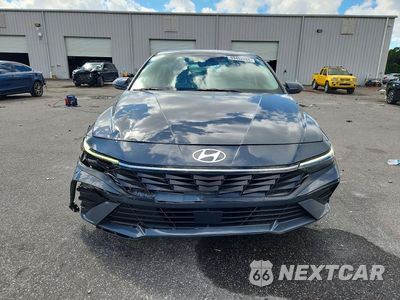 Piąte zdjęcie samochodu w środku: 2025 HYUNDAI ELANTRA LIMITED VIN:KMHLP4DG2SU085129 - miniatura