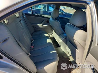 Zdjęcie 10 z 12 samochodu: 2011 TOYOTA CAMRY LE VIN:4T1BF3EK5BU668998 - miniatura