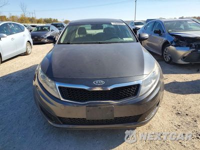 Piąte zdjęcie samochodu w środku: 2011 KIA OPTIMA LX VIN:KNAGM4A76B5157900 - miniatura