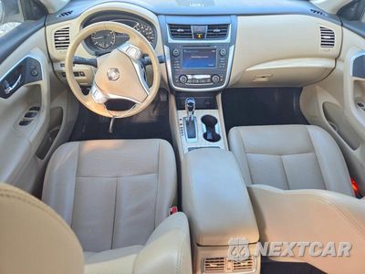 Zdjęcie 8 z 12 samochodu: 2017 NISSAN ALTIMA 2.5 SL VIN:1N4AL3AP9HC485909 - miniatura