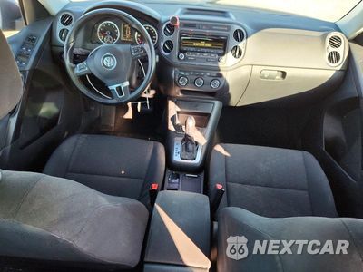 Zdjęcie 8 z 13 samochodu: 2013 VOLKSWAGEN TIGUAN S VIN:WVGBV7AX5DW526959 - miniatura