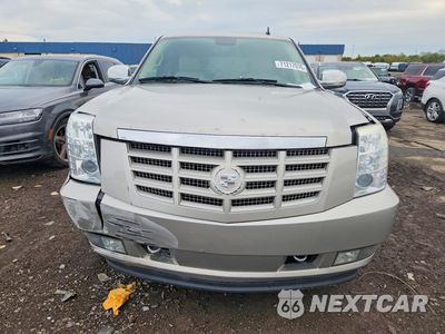 Piąte zdjęcie samochodu w środku: 2009 CADILLAC ESCALADE LUXURY VIN:1GYFK23239R289018 - miniatura