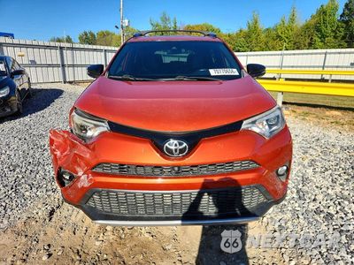 Piąte zdjęcie samochodu w środku: 2016 TOYOTA RAV4 SE VIN:2T3NFREV2GW291765 - miniatura