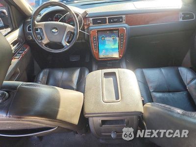 Zdjęcie 8 z 12 samochodu: 2011 CHEVROLET SILVERADO K1500 LTZ VIN:3GCUKTE20BG391169 - miniatura