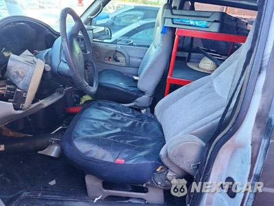 Zdjęcie 7 z 13 samochodu: 1997 CHEVROLET ASTRO VIN:1GCDM19WXVB138157 - miniatura