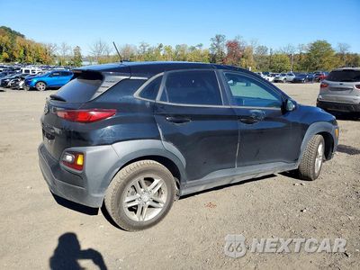Trzecie zdjęcie samochodu z tyłu: 2020 HYUNDAI KONA SE VIN:KM8K12AA8LU578235 - miniatura