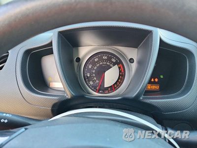 Zdjęcie 9 z 12 samochodu: 2009 SCION XD BASE VIN:JTKKU10459J043898 - miniatura