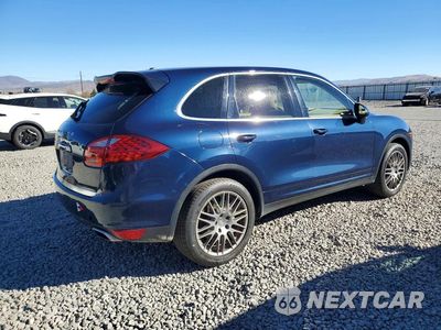 Trzecie zdjęcie samochodu z tyłu: 2013 PORSCHE CAYENNE S VIN:WP1AB2A2XDLA81652 - miniatura