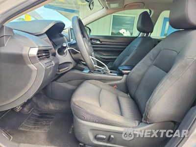 Zdjęcie 7 z 13 samochodu: 2019 NISSAN ALTIMA S VIN:1N4BL4BV6KC119128 - miniatura