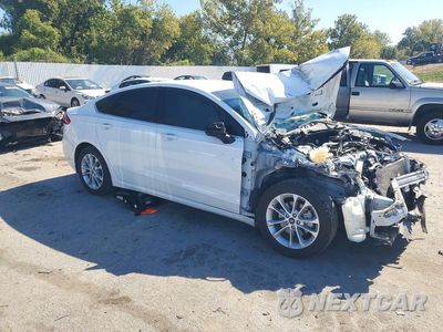 Czwarte zdjęcie samochodu z boku: 2019 FORD FUSION SE VIN:3FA6P0HD6KR250784 - miniatura