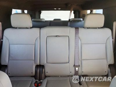 Zdjęcie 10 z 13 samochodu: 2022 CHEVROLET SUBURBAN VIN:1GNSKCKD7NR283995 - miniatura