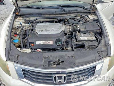 Zdjęcie 11 z 12 samochodu: 2010 HONDA ACCORD EXL VIN:5KBCP3F8XAB002754 - miniatura