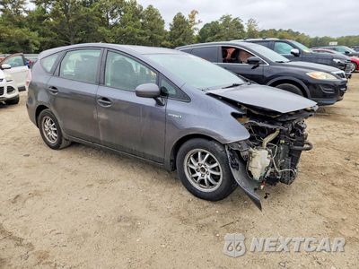 Czwarte zdjęcie samochodu z boku: 2012 TOYOTA PRIUS V TWO VIN:JTDZN3EU6C3057621 - miniatura