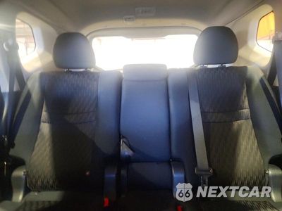 Zdjęcie 10 z 13 samochodu: 2019 NISSAN ROGUE S VIN:5N1AT2MV5KC788042 - miniatura